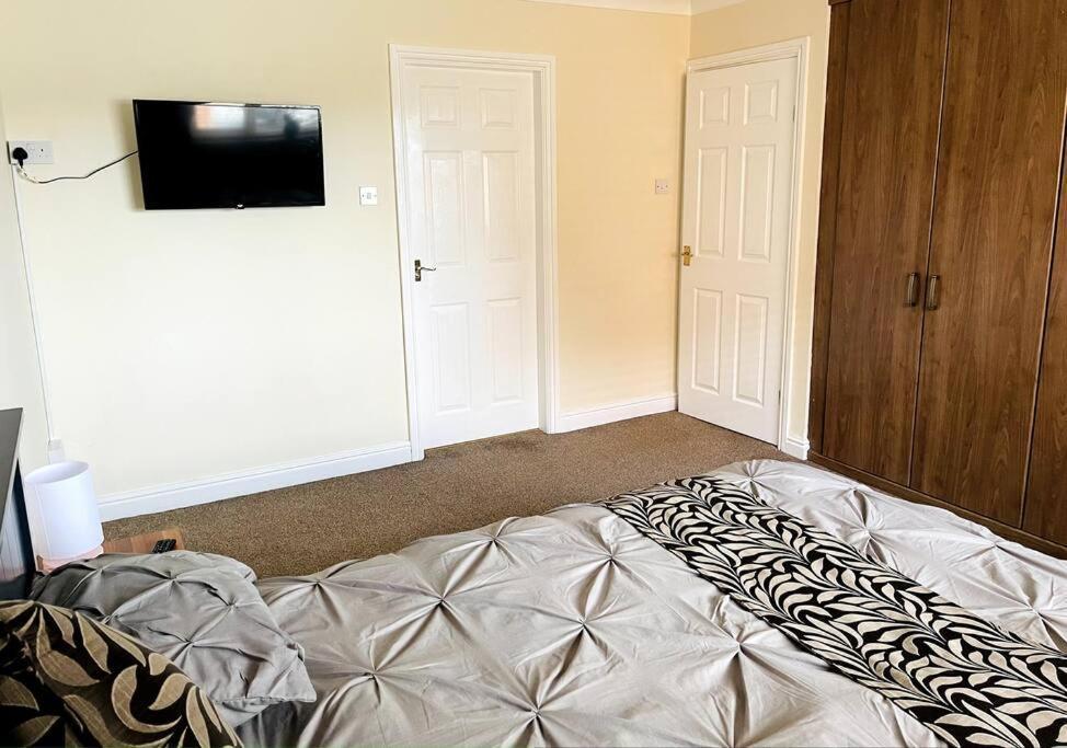 5-Bedroom Cottage In Healing, Grimsby Екстер'єр фото